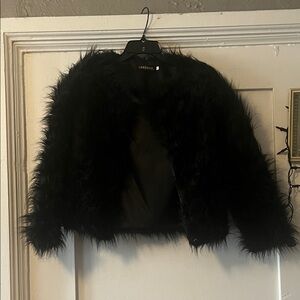 Lanshifei Black Faux Fur Jacket